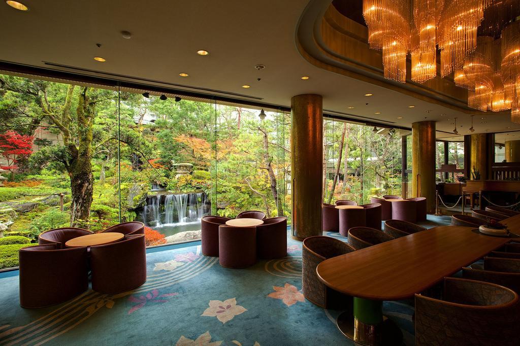 Kasenkyo Izutsuya Hotell Shin'onsen Exteriör bild